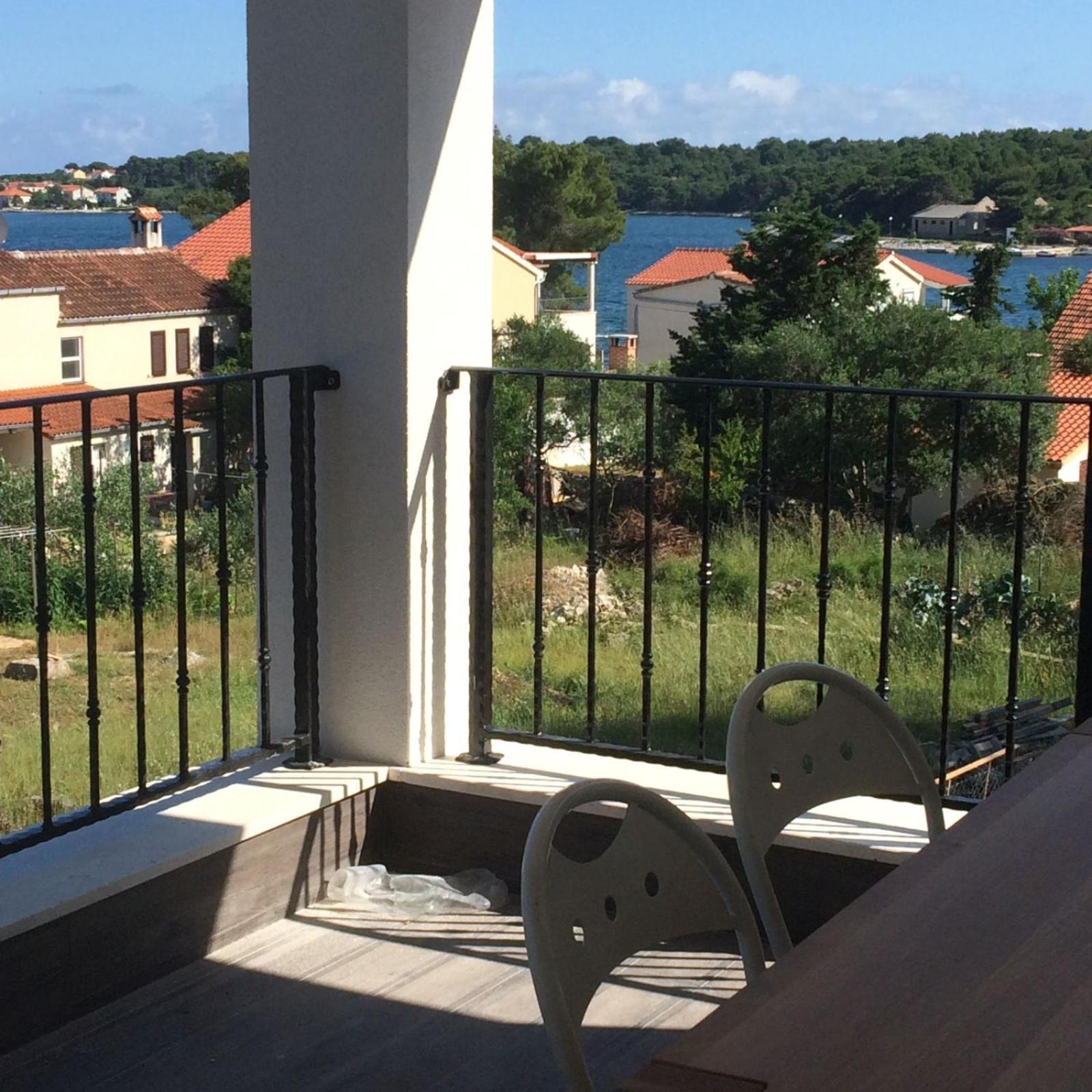 Gorgonia Suites In Verunić מראה חיצוני תמונה