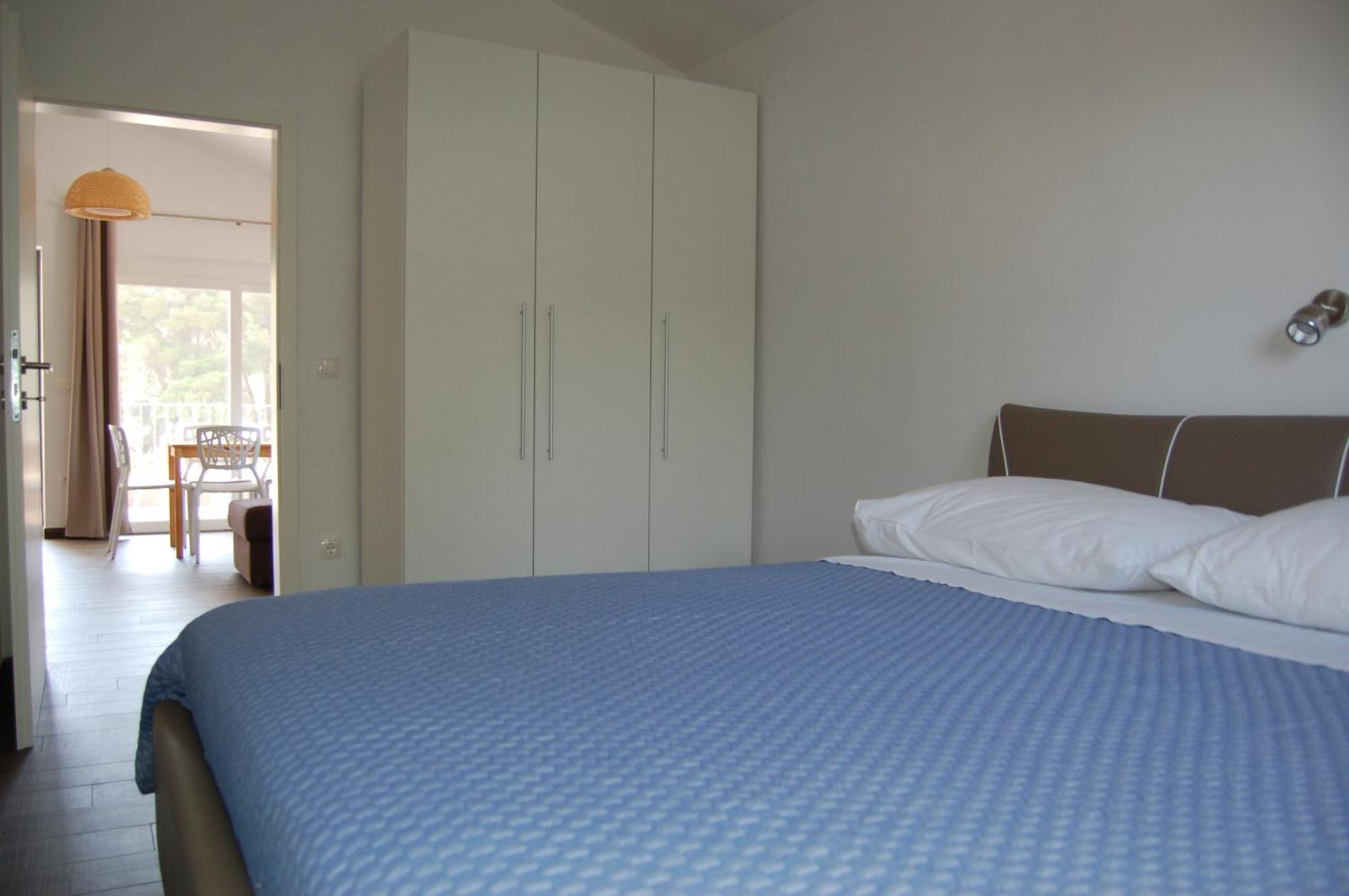 Gorgonia Suites In Verunić מראה חיצוני תמונה