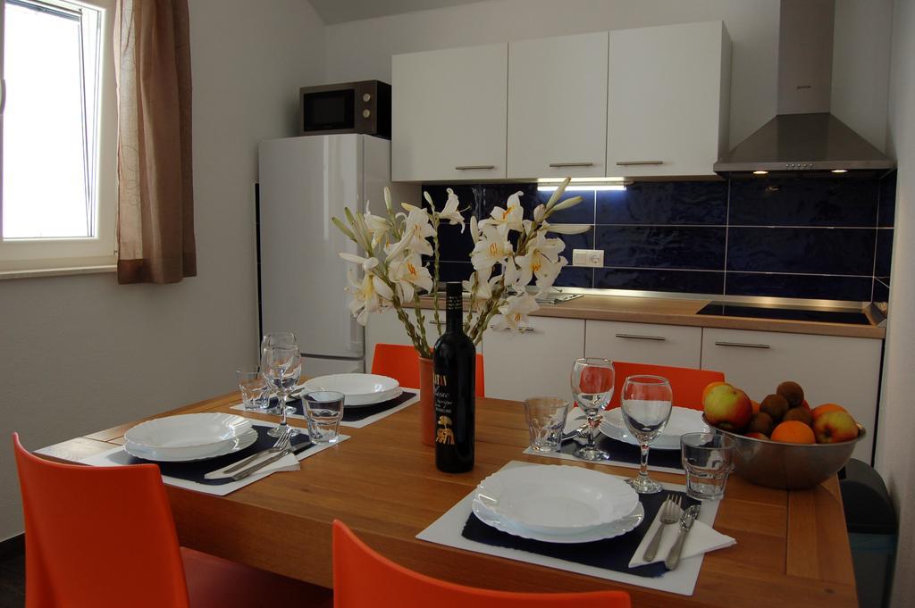 Gorgonia Suites In Verunić מראה חיצוני תמונה